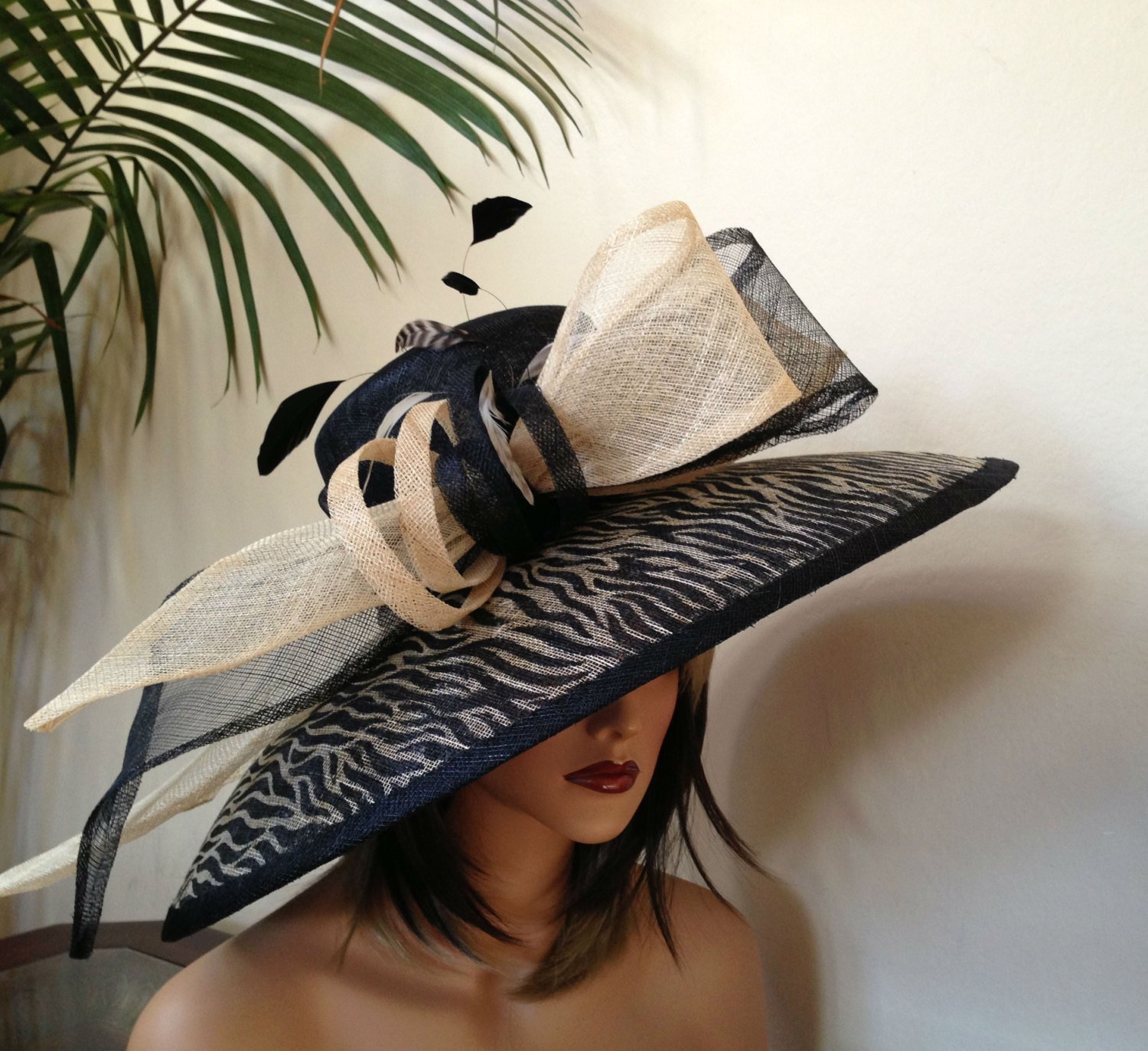 Kentucky Derby  hat. Derby Hat. Del Mar hat.  Formal hat. Black hat for Royal Ascot,  Couture hat, wedding, Ascot