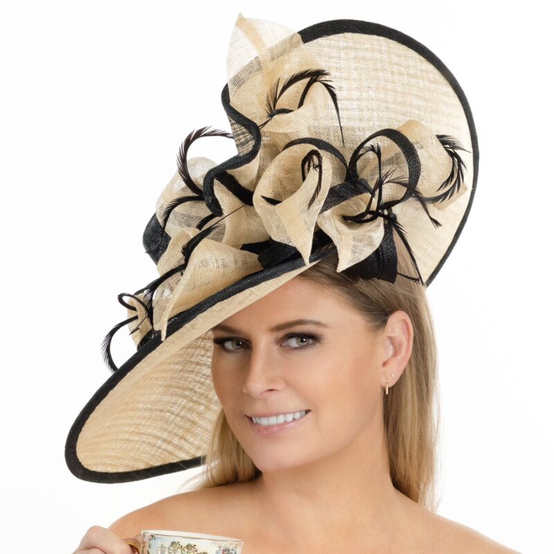 Kentucky Derby statement hat